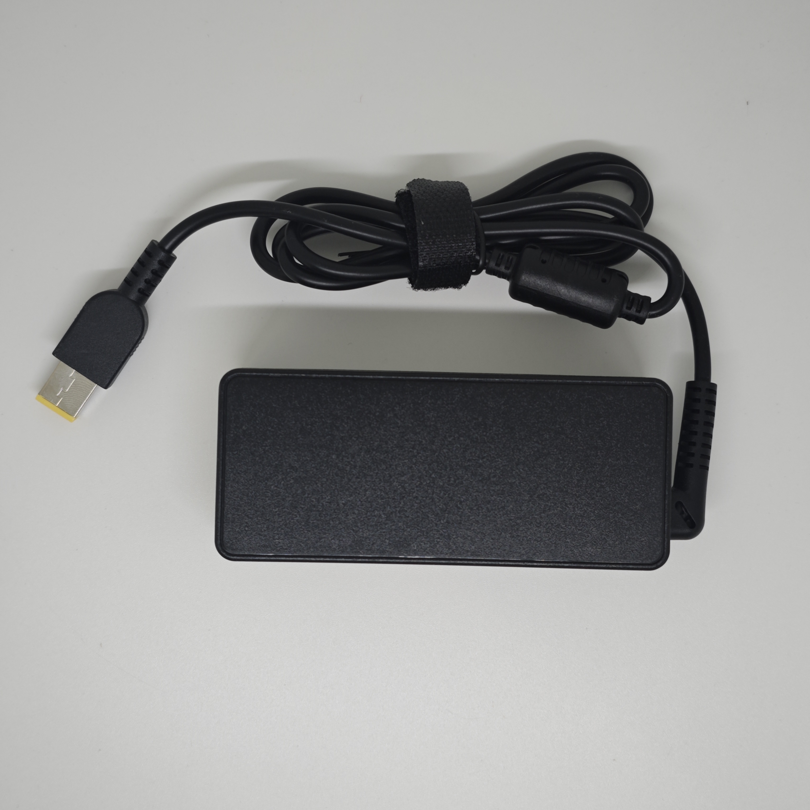 20V 2.25A 45W Laptop Charger S - Laptop Accessories Uk reseña y precio