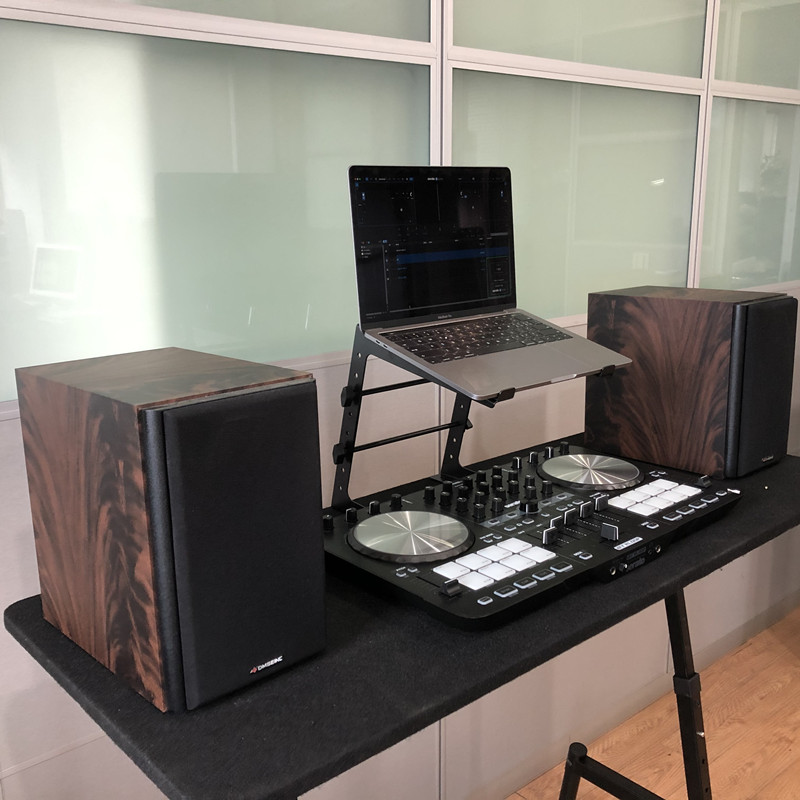 Professional DJ Mixer Player B - Laptop Accessories Holder reseña y precio